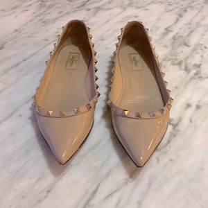 Valentino Garavani 39.5 rockstud ballet nude patent leather